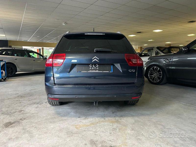 Citroen C5 2011 photo 3