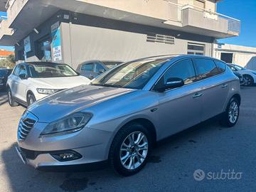 Lancia Delta 1.6 mjt Argento 120cv dpf