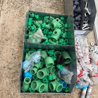 Raccordi niron varie misure