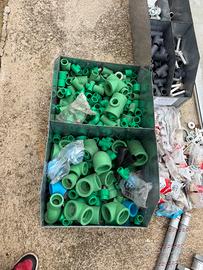 Raccordi niron varie misure