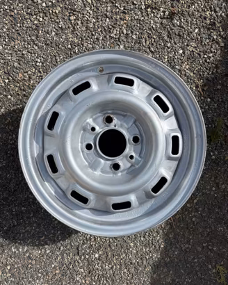 Cerchione FIAT panda fiorino uno