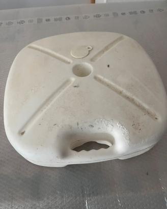 Porta ombrelloni in plastica