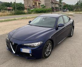 Alfa Romeo Giulia 2.2 180 Cv At8