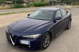 Alfa Romeo Giulia 2.2 180 Cv At8