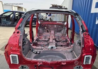 Toyota yaris 2021-2025 scocca per taglio lamiera