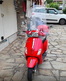 Vespa 150 cc anno 2010