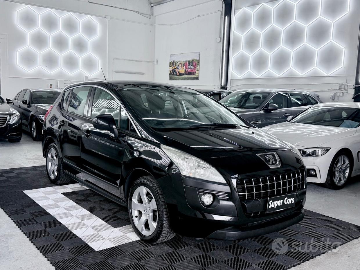 Peugeot 3008 1.6HDi 112CV cambio robotizzato Autom