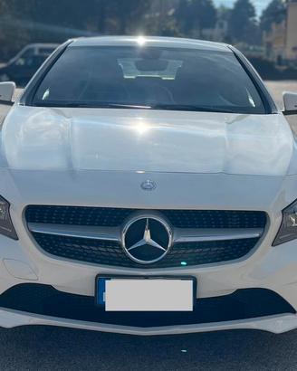 MERCEDES CLA 200 COUPE
