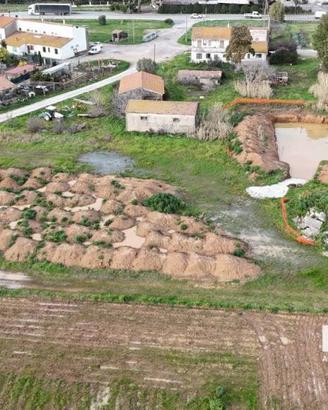Rustico / Casale di 180 m² con 5 locali a Capalbio