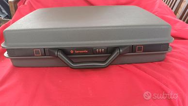 Valigetta Samsonite 24 ore rigida vintage