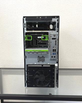 PC /SERVER FUJITSU XEON ssd 256gb + hdd 2000GB W11