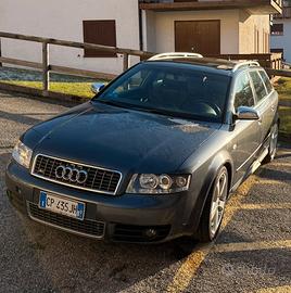Audi S4 b6 4.2 v8