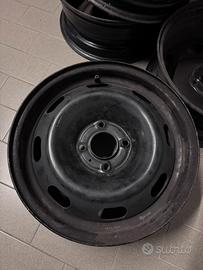 Cerchi in ferro da 15 pollici Peugeot/Citroen