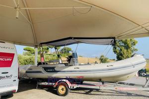 Master 570 Open+115cv Evinrude (2003)