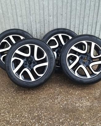 Cerchi in lega+ gomme per Renault Captur 