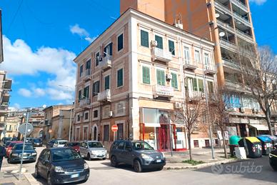 Via matteotti: bilocale in buono stato manutentivo