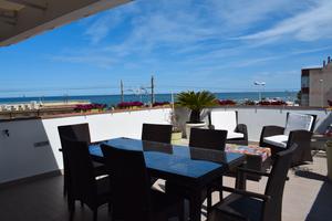 Delizioso appartamento vista mare