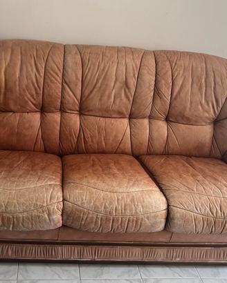 divano letto in pelle