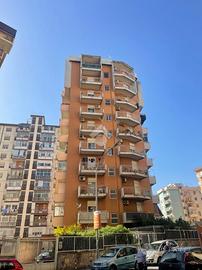 2 LOCALI A PALERMO