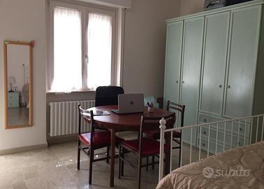 A studentessa UNA camera matrimoniale-uso singolo,