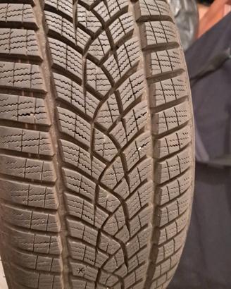 SET 4 GOODYEAR INVERNALI mai usati 195/50 R16 88H