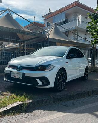 Volkswagen Polo 2.0 TSI DSG GTI