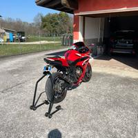 Honda cbr 500r