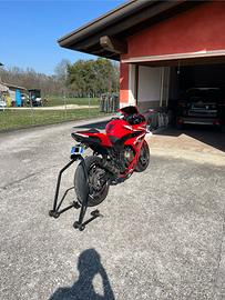 Honda cbr 500r