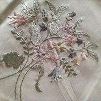 completo di lenzuola vintage ricamato 
