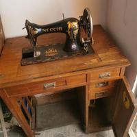 VENDUTA! Macchina per cucire Necchi