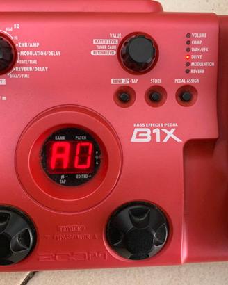 Zoom B1X Pedale Basso Effetti