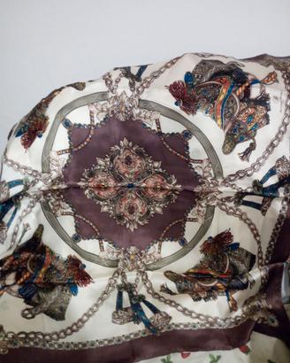 Foulard in seta pura 100%