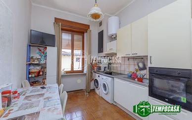 Trilocale con terrazzo a Piacenza