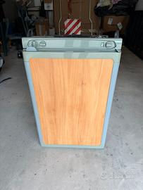Frigo trivalente Thetford