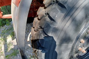 ACL 75 con lama spartineve