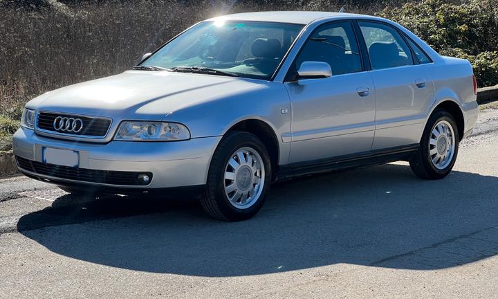 AUDI A4 1ª serie - 1999 - prezzo intrattabile
