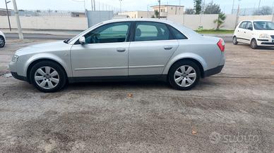 Audi A4 1900 TDI 130 CV 6 RAPPORTI  