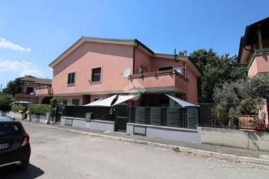 4 LOCALI A POGGIO MIRTETO