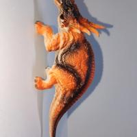 Dinosauro giocattolo in gomma – Triceratopo