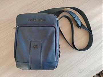 Borsello Piquadro uomo a tracolla porta iPad