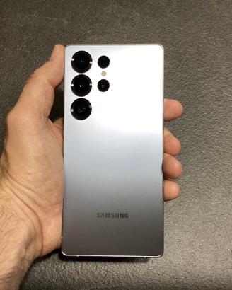 Samsung Galaxy S25 Ultra 