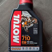 Olio motul 