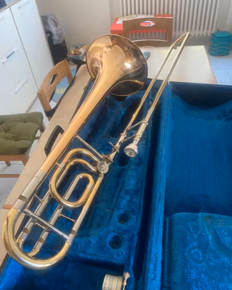 Trombone yamaha YBL-321