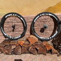 Ruote Fastforward F4R carbon no disco.