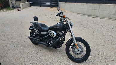 Harley Davidson Dyna Street Bob perfetta 