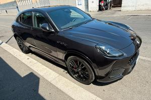 maserati grecale modena 330