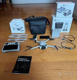 DJI Mini 3 Pro Fly More Combo + DJI RC con schermo