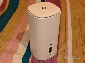 ZTE MC888 Ultra 5G - Vodafone GigaCube Unlocked