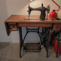 Macchina da cucire Singer vintage 