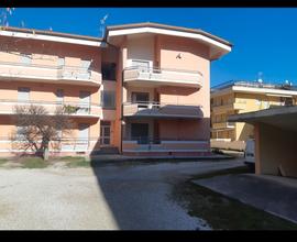 Alba adriatica villa fiore 100 mt mare